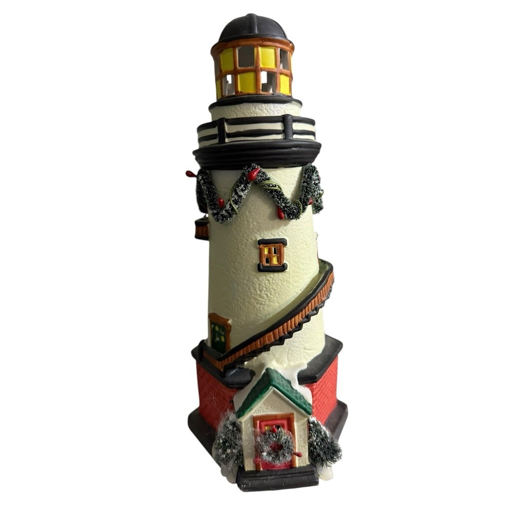 🎄🎄Holiday Living Collectible‎ Porcelain Lighted Light House.